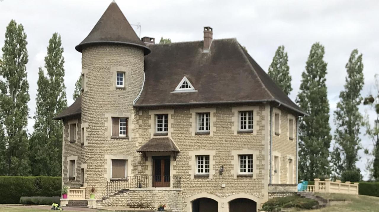 לינה וארוחת בוקר Heudebouville Demeure Des Carila מראה חיצוני תמונה